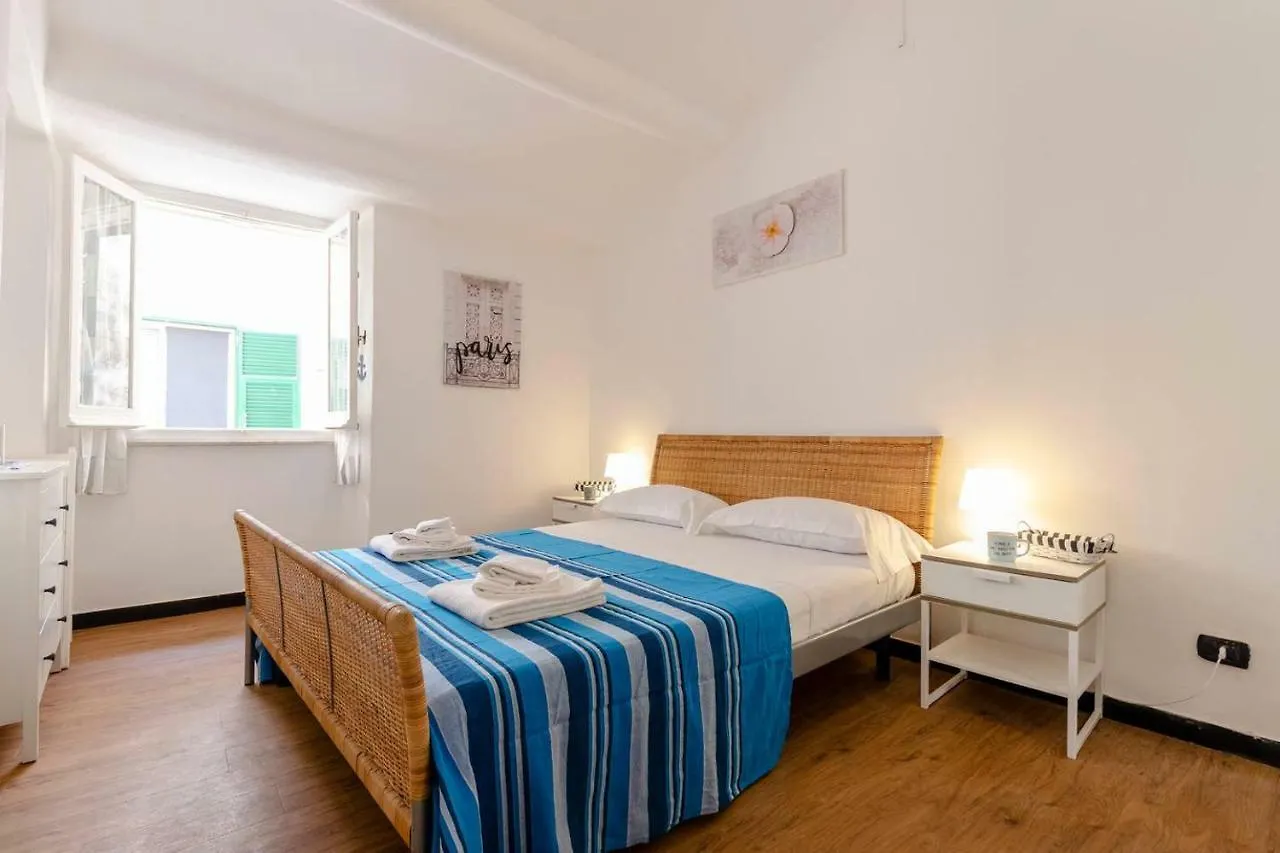 Joivy Inviting 1-Bed Flat, Close To 2 Beaches, 东塞斯特里