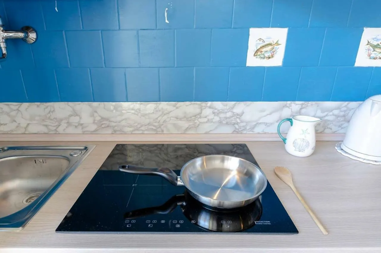 Joivy Inviting 1-Bed Flat, Close To 2 Beaches, 东塞斯特里